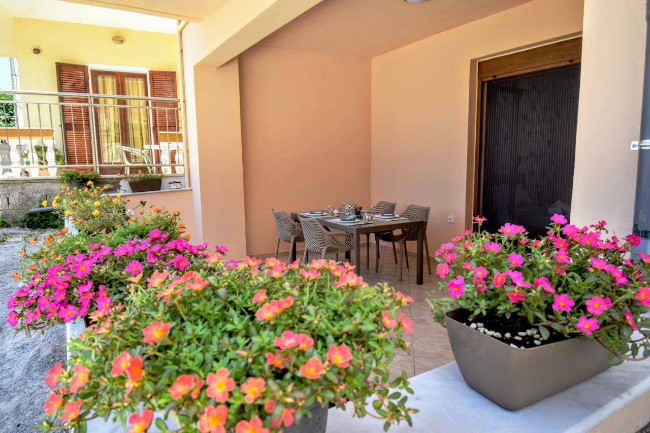 Petite Palace Ретимно Екстериор снимка